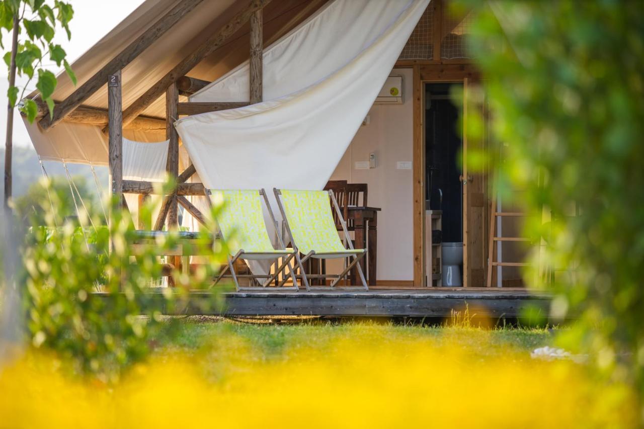 Glamping Kolpa Resort Gradac Exteriör bild
