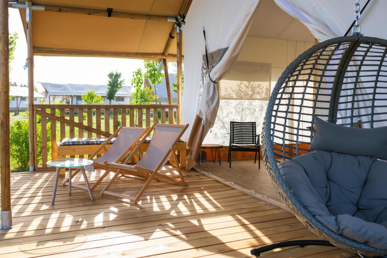 Glamping Kolpa Resort Gradac Exteriör bild