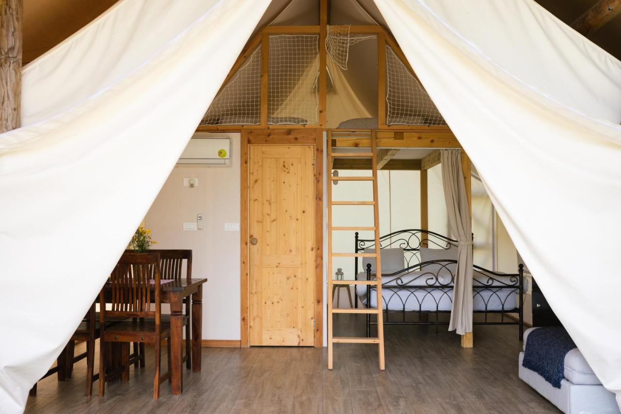 Glamping Kolpa Resort Gradac Exteriör bild