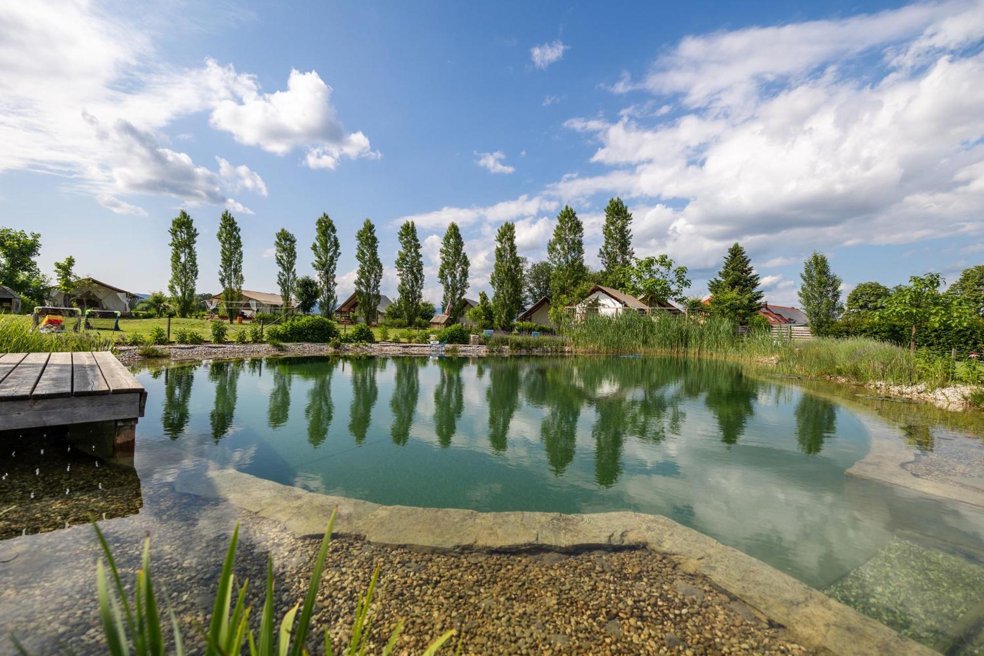 Glamping Kolpa Resort Gradac Exteriör bild