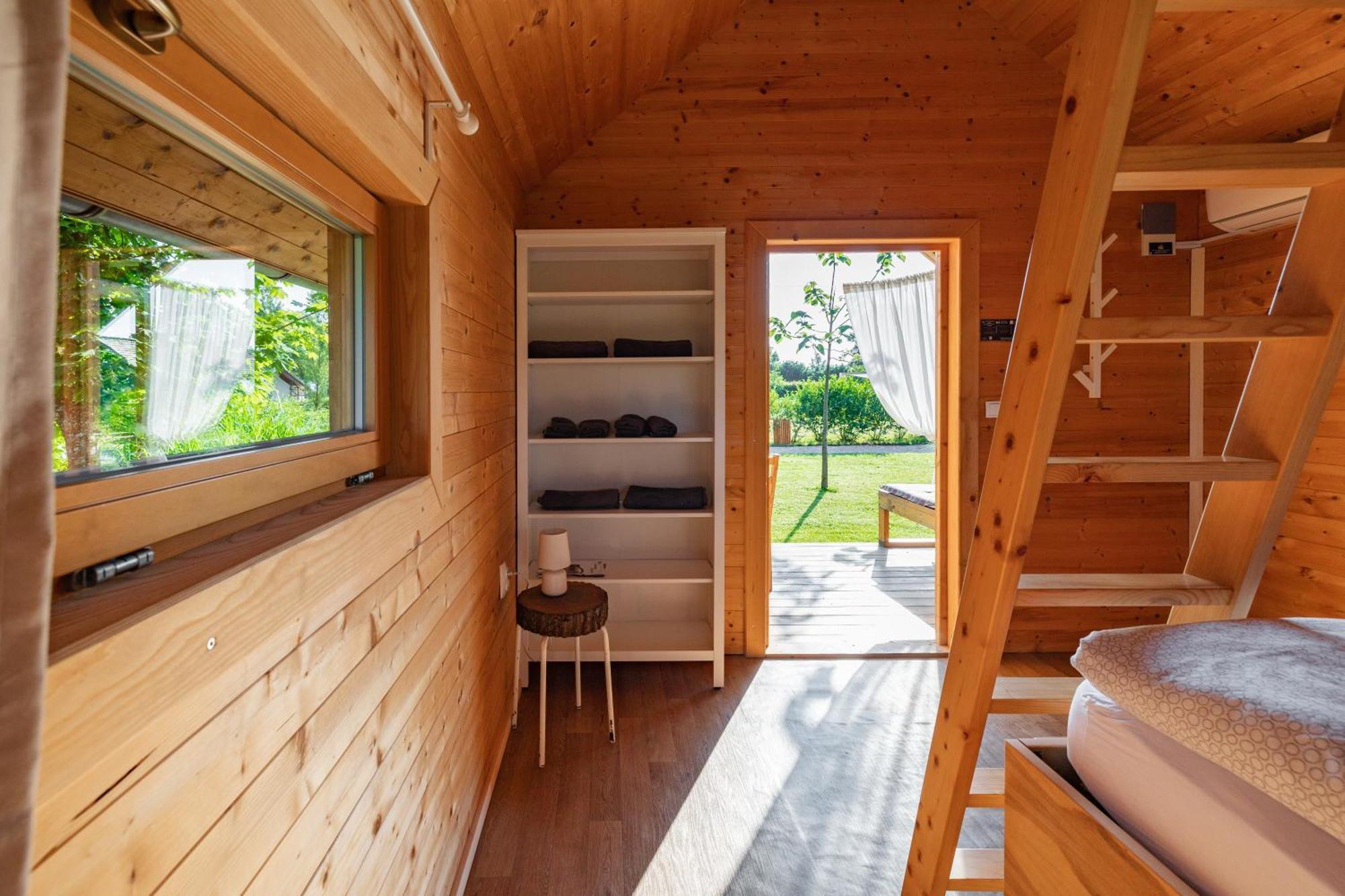 Glamping Kolpa Resort Gradac Exteriör bild